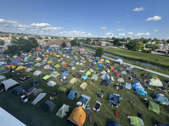 Y holds massive sleepover during RAGBRAI